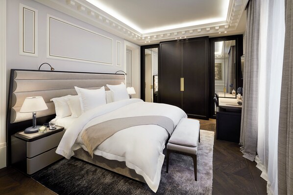 Caja de seguridad en la habitación y sistema de insonorización 