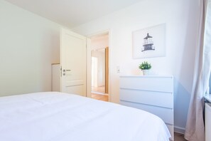 1 Schlafzimmer, Schreibtisch, Bügeleisen/Bügelbrett, WLAN