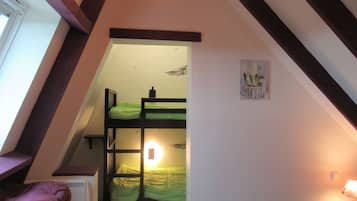 4 bedrooms, iron/ironing board, travel cot, WiFi