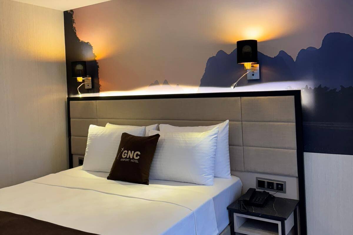 Deluxe Double Room, City View | Egyptian cotton sheets, premium bedding, in-room safe, desk