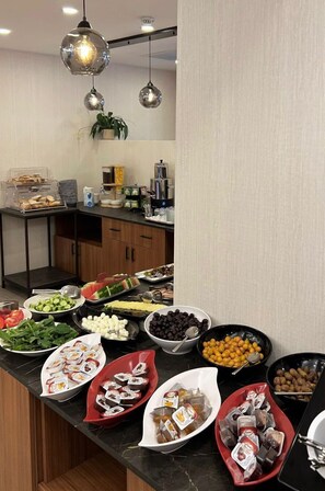 Restaurant - GNC AIRPORT HOTEL (Arnavutkoy)