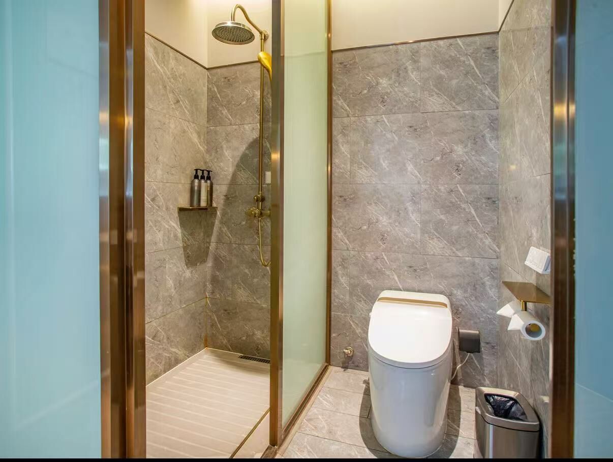 Chambre Standard, 1 très grand lit | Salle de bain