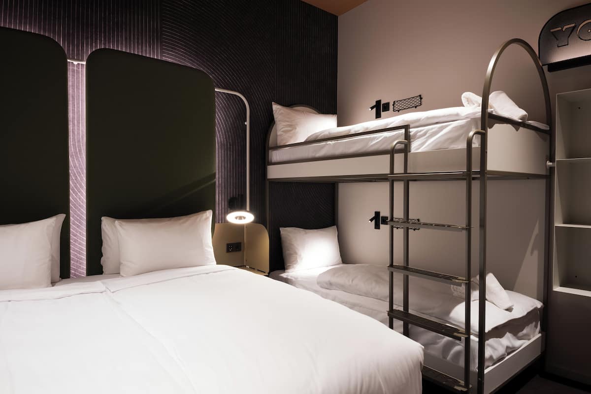 Deluxe Room, Multiple Beds