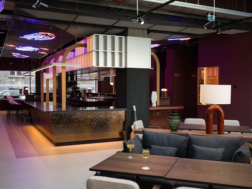 You Hotel Budapest - Handwritten Collection