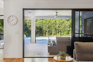 Interior - Buderim Mountaintop Retreat With Pool (Mooloolaba Region)