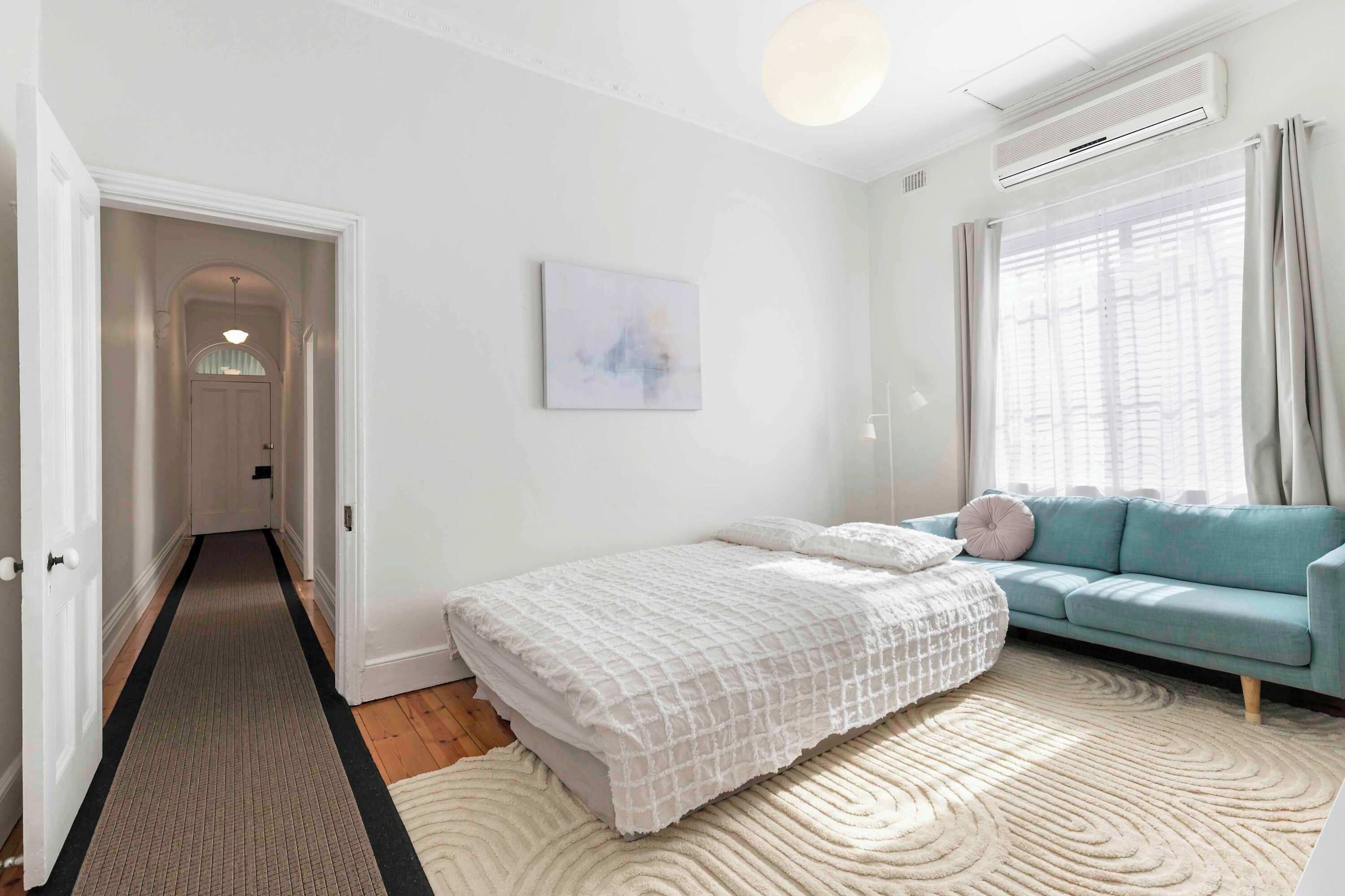 2 bedrooms, desk, iron/ironing board, travel crib