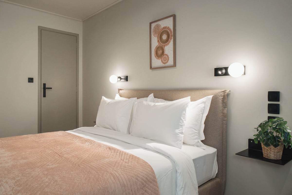 Basic Double Room, Balcony
