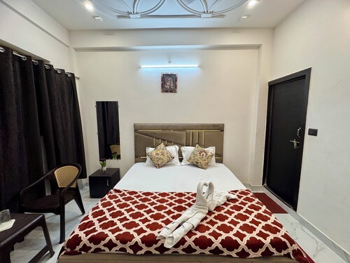 Hotel Bhavna Bhawan 800 m from Prem Mandir