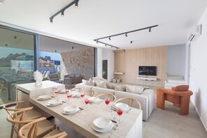 วิลล่า, 5 ห้องนอน, สระว่ายน้ำส่วนตัว, วิวสวน | ห้องนั่งเล่น