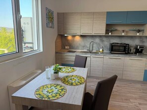 House, Multiple Bedrooms, Private Pool, Garden View | Dining room - Villa Elia in Gerakini (Polygyros)