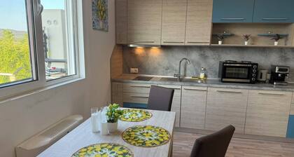 Villa Elia Spacious Guest House