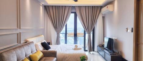 1 bedroom, soundproofing