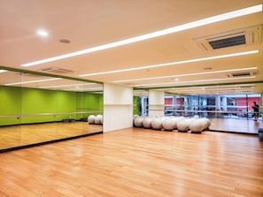 Apartamento, 1 habitación, accesible para personas con discapacidad, balcón | Sala de fitness