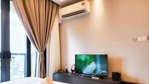 Unclassified image, 4 of 38, button - R & F Princess Cove CK Homestay (Johor Bahru)