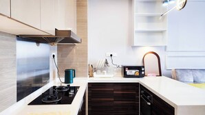 Unclassified image, 5 of 38, button - R & F Princess Cove CK Homestay (Johor Bahru)