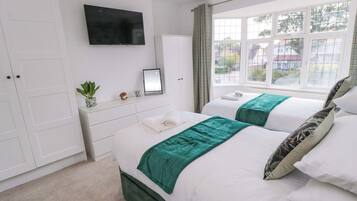 3 bedrooms, individually decorated, individually furnished, free WiFi