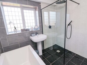 Shower - Sea's The Day (Filey)