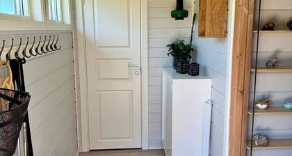 Charming Mountain Cabin