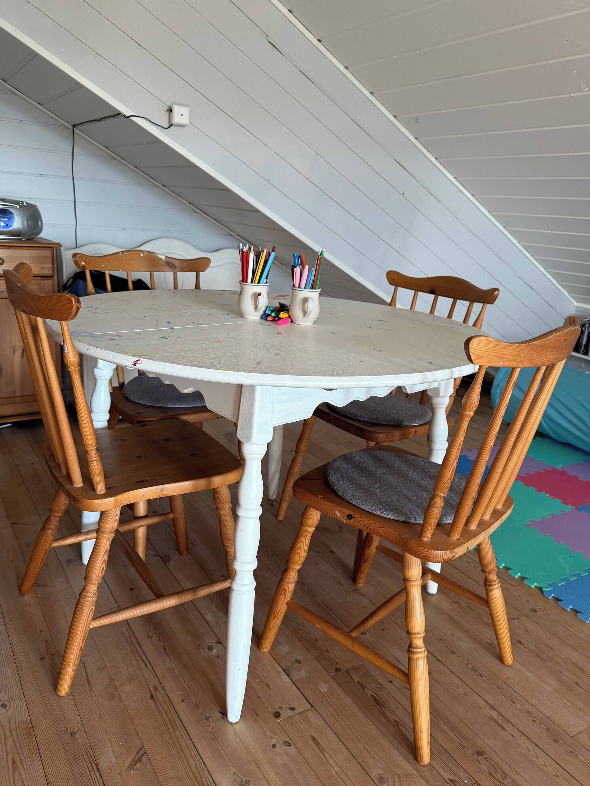 Hytte, 5 soverom, røyk, terrasse | Spillrom