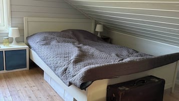 Cabaña, 5 habitaciones, para fumadores, patio | 5 habitaciones