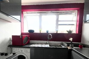 냉장고, 전자레인지, 오븐, 쿡탑