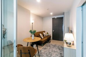 Shared Dormitory, 1 Bedroom, Balcony | Living room