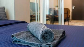 Shared Dormitory, 1 Bedroom, Balcony | 1 bedroom