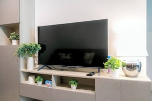 Dormitorio compartido, 1 habitación, balcón | Servicio de la habitación