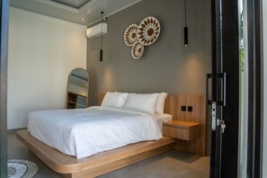 Villa clásica, 3 habitaciones, piscina privada | Escritorio, espacio para trabajar con un portátil, wifi gratis