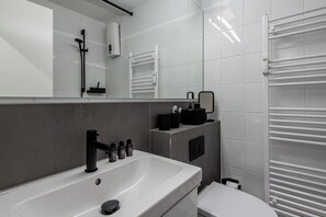 Hair dryer, towels