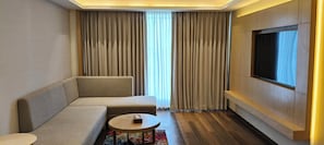 Luxury Suite, City View | In-room safe, iron/ironing board, free WiFi