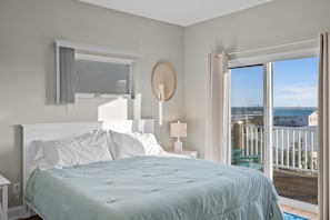 4 chambres, fer et planche à repasser, lit parapluie, Wi-Fi