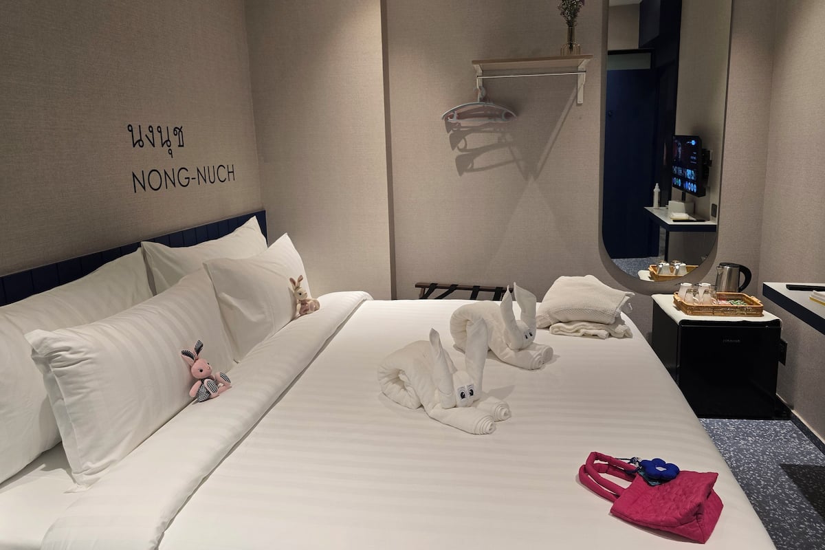 Standard Double Room, Women only | Blackout curtains, iron/ironing board, free WiFi