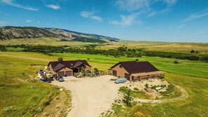 Exterior - Rachael's Place - Views, Adventures, Deluxe Stay (Dayton)