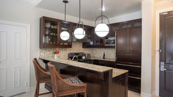 冰箱、茶具/咖啡用具、厨具/餐具