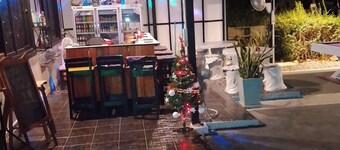 Crowd Free own Pace and Space