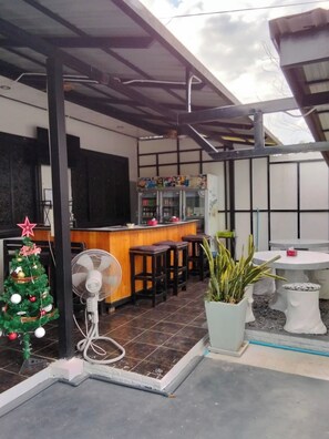 Living area - Economy Double Room With fan Only and External Bathroom Facilities (Rayong)