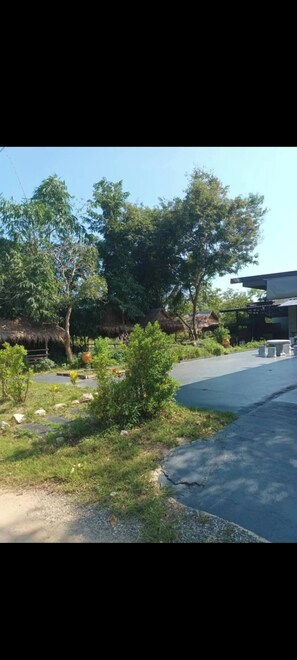 Apartment, 1 Bedroom, Accessible, Smoking | Exterior
