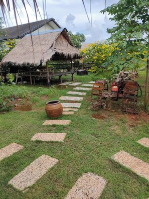 Apartment, 1 Bedroom, Accessible, Smoking | Garden