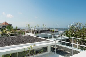 Rooftop terrace - Maestro Bay View Villa (Nusa Dua)