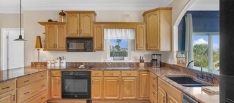 2 15th Street - The Bailey House