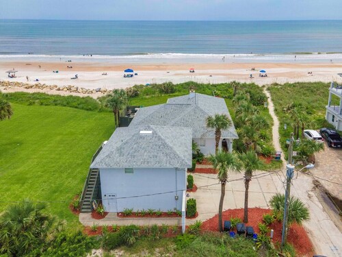 2.5 15th Street - The Bailey Bungalow