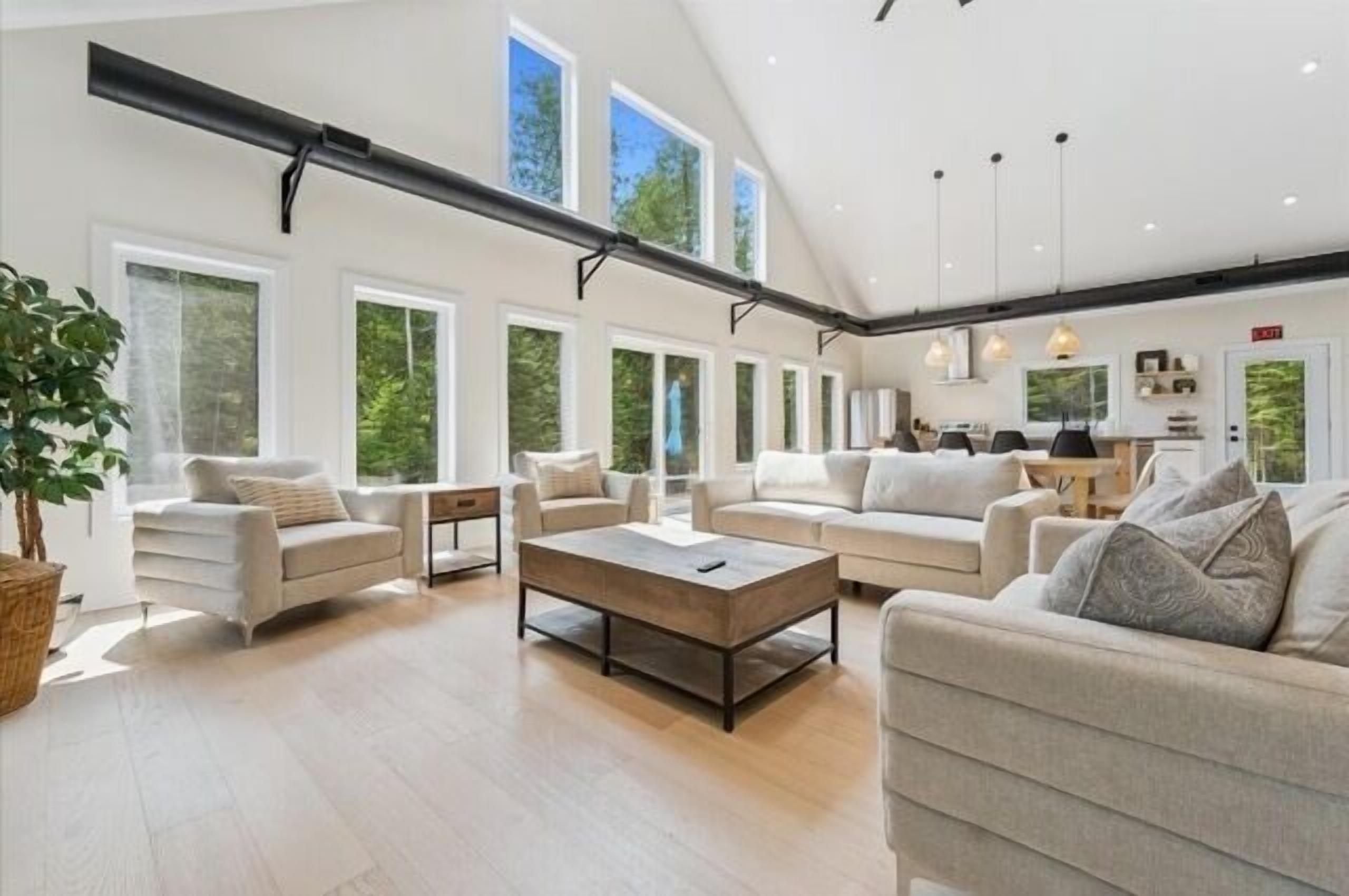 TV connectée, cheminée