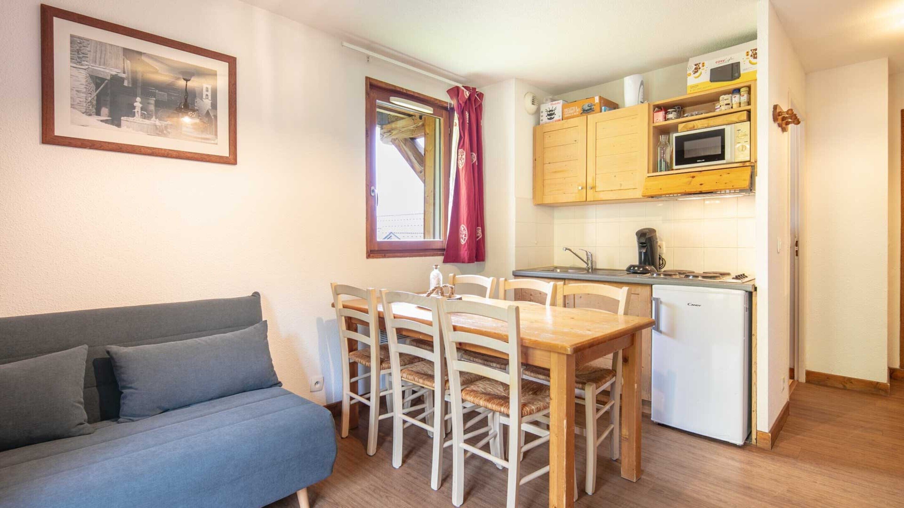 Apartment | Living room