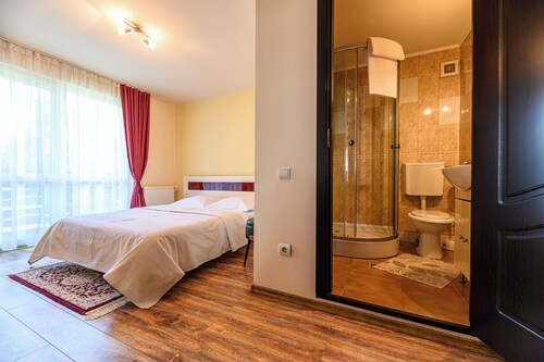 Tranquil 1-bedroom house in Bușteni