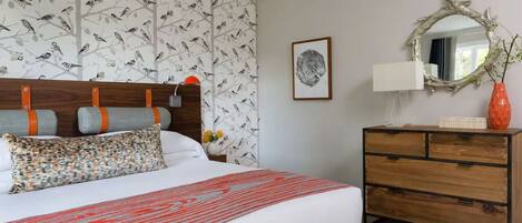 1 soverom, strykejern/-brett, wi-fi (inkludert) og sengetøy