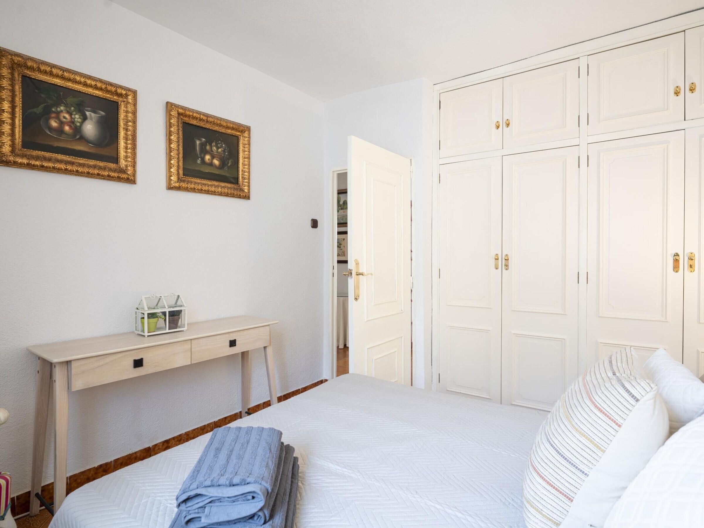 4 chambres, Wi-Fi gratuit, draps fournis