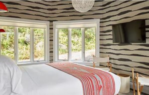 1 slaapkamer, een strijkplank/strijkijzer, gratis wifi, beddengoed