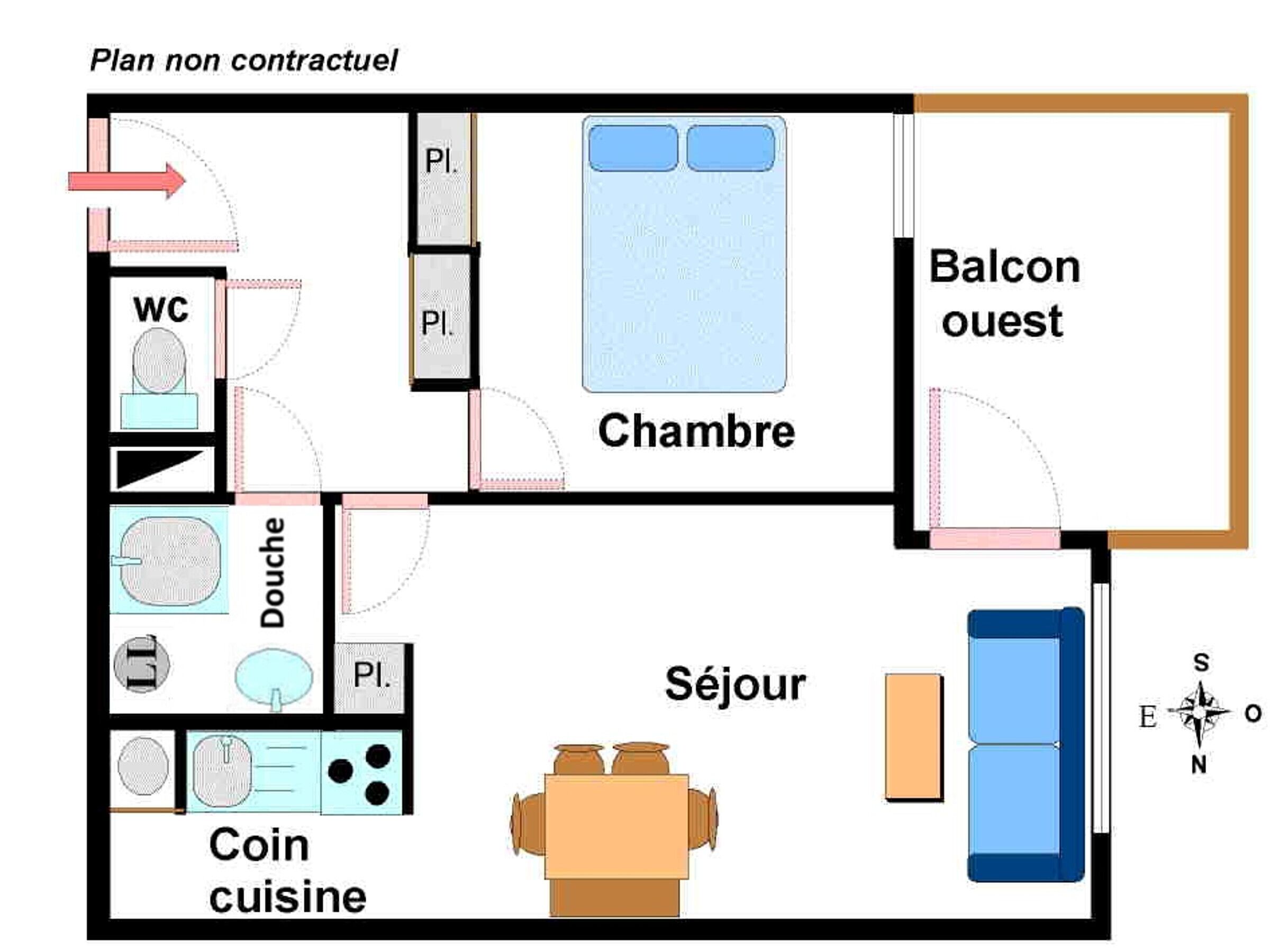 A non-contractual hotel plan with a WC, ensuite bathroom, ensuite bedroom, ensuite dining area, ensuite kitchen, ensuite living room, ensuite balcony, and ensuite parking.