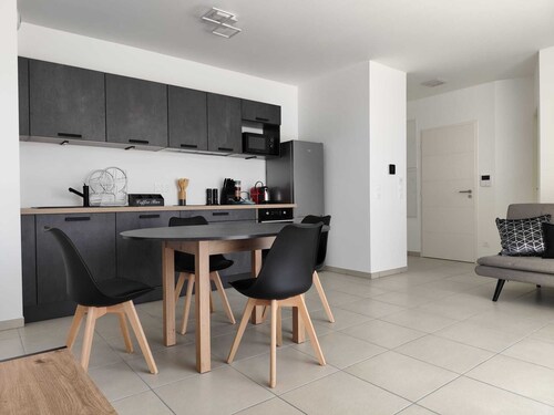 Charmant T2 neuf, terrasse & jardin, entre Lac Léman et montagnes